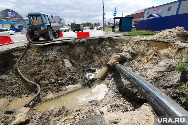 Ремонт коллектора на улице Омской практически завершен