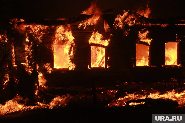 Удар ВСУ по кафе и гостинице привел к пожару, в котором погибли люди (архивное фото) 
