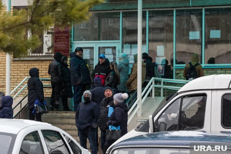 В прошлом году работы лишились более миллиона россиян до 30 лет.