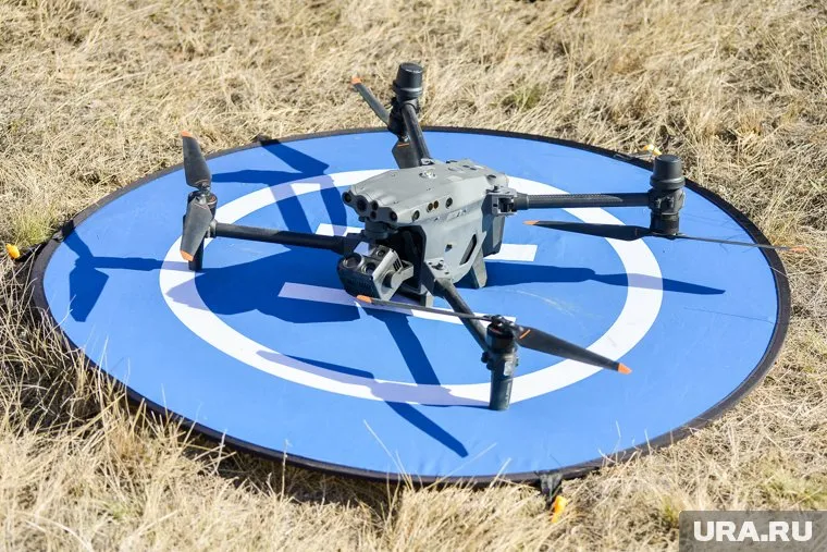 Для мониторинга ситуации сотрудники МЧС используют дроны