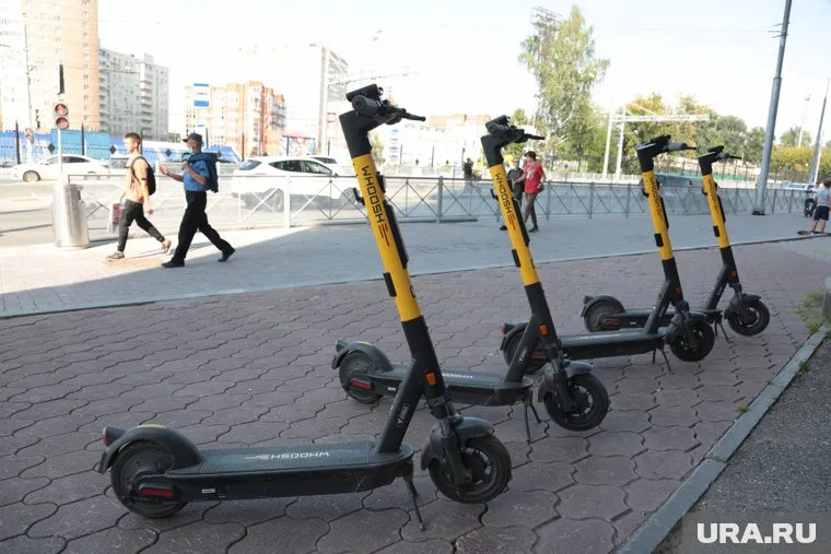 Свердловская область попала в тройку регионов с наибольшей смертностью в ДТП с самокатами