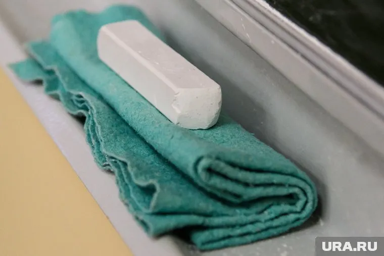 Семиклассники в школе №8 в Чайковском не проходят алгебру и геометрию с начала учебного года