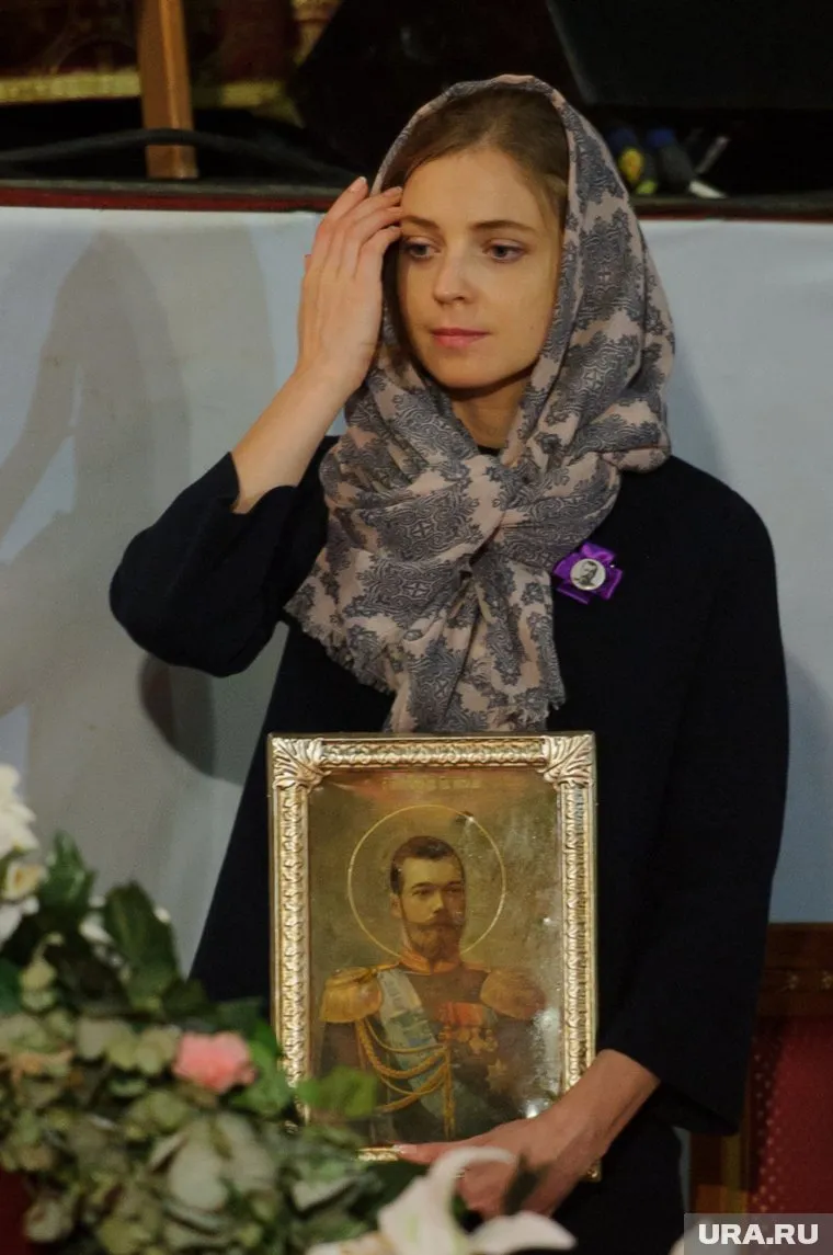 Поклонскую хотят позвать в Тюмень на открытие памятника императору