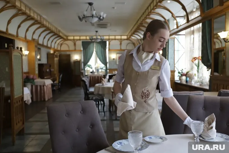 Участникам "Иннопрома" предлагают сыграть в гольф