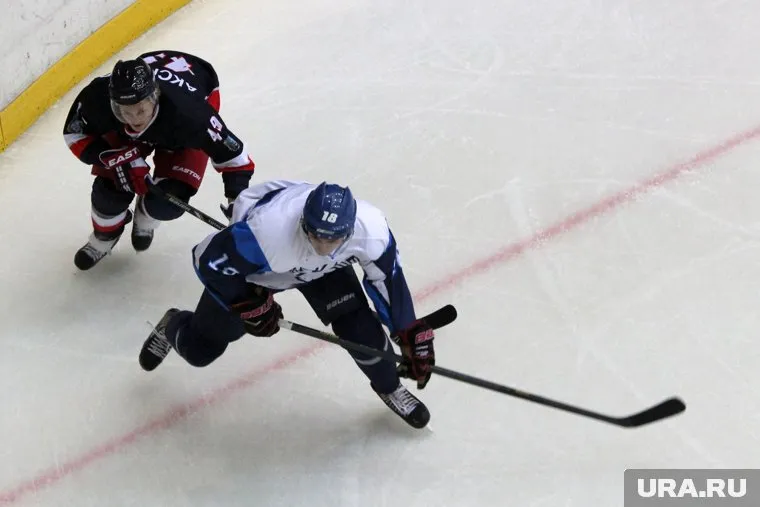 Хоккейный клуб «Юниор» уходит на карантин в полном составе