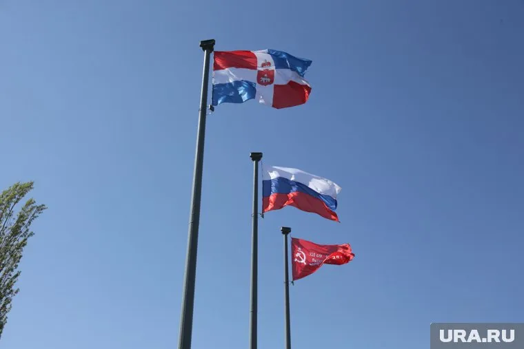 Флаг Пермского края будет развеваться на Северном полюсе