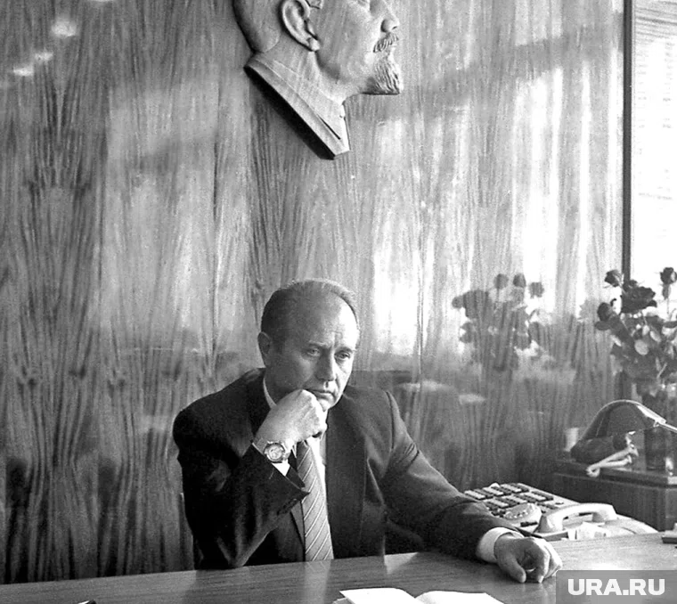 Долинину пришлось спасать завод в период разрухи 