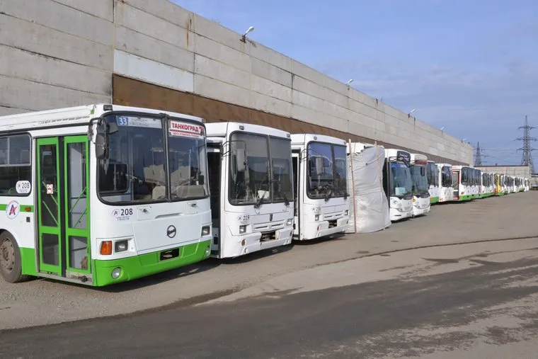 Дубровский на Челябавтотрансе. Автобусы. Челябинск., автобусы на утиль