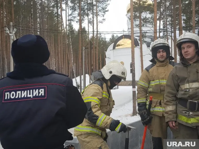 В монастыре вскрывают трапезную
