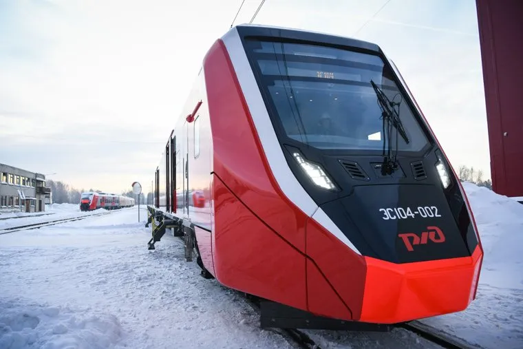 Производство скоростных электропоездов Ласточка на заводе Уральские локомотивы. Екатеринбург