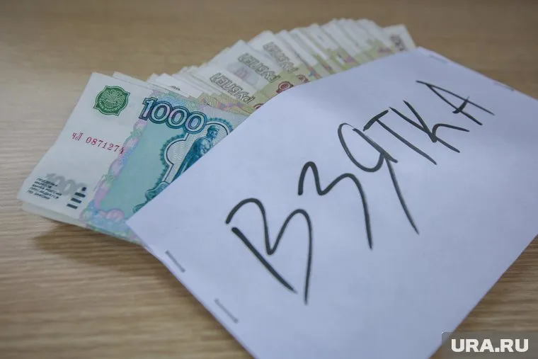 За взятки компании будут попадать в черный список