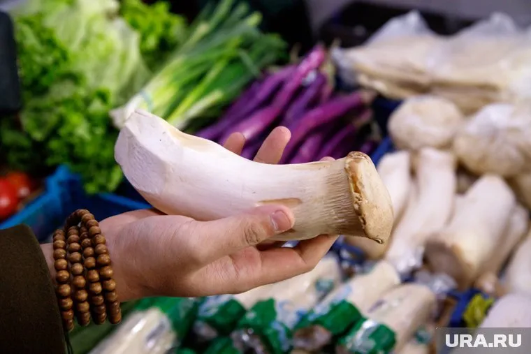 Свою находку женщина взвесила на весах (архивное фото)