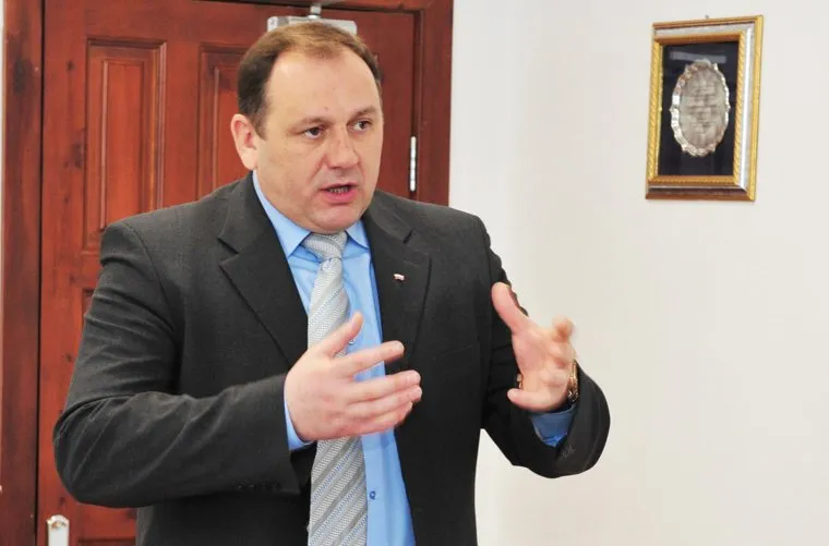 Ряшин Максим, глава администрации. Василий Филипенко, глава города. Ханты-Мансийск, ряшин максим