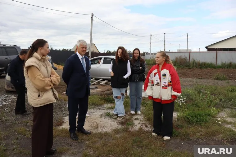 Валерий Гартунг встретился с оставшимися без домов людьми