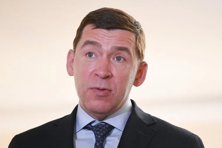 Пресс-подход к Павлу Крашенинникову. Екатеринбург 