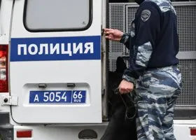 В Петербурге мужчина хотел похитить собаку и угрожал ножом ее хозяину