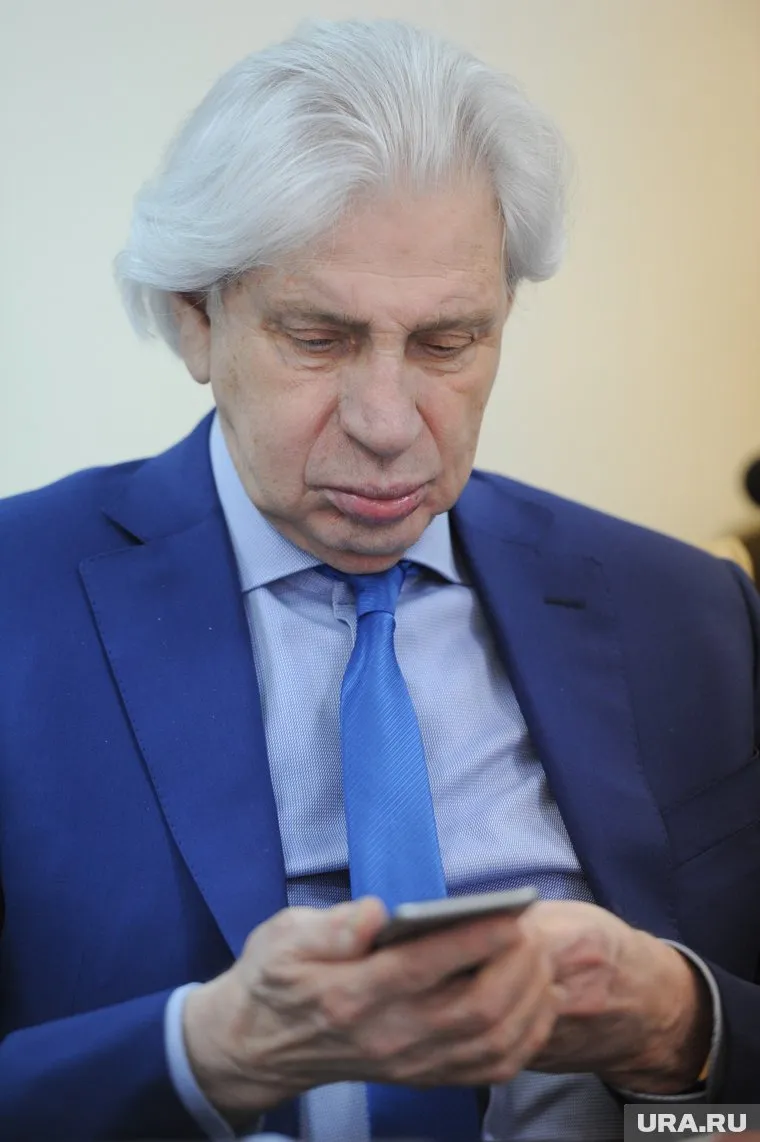Легендарный адвокат считает, что на ситуацию "давят сверху"