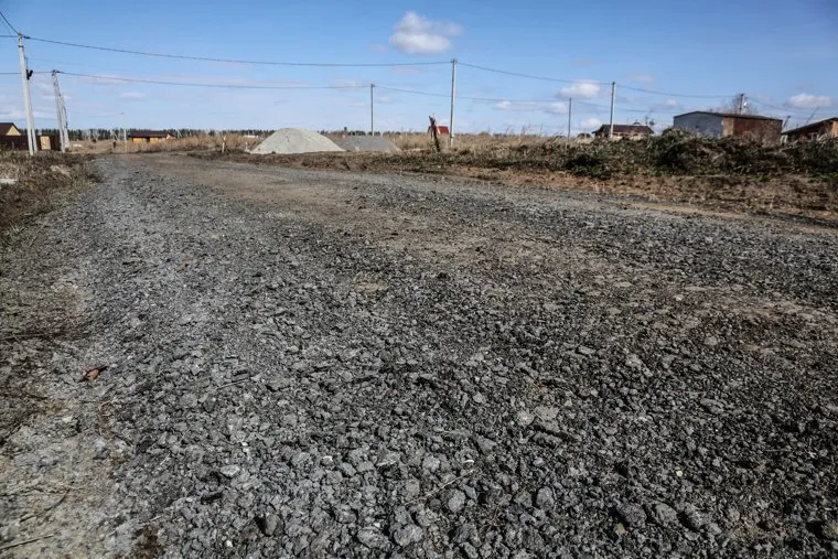 Житель села Гусево построивший дорогу. Тюмень. с. Гусево