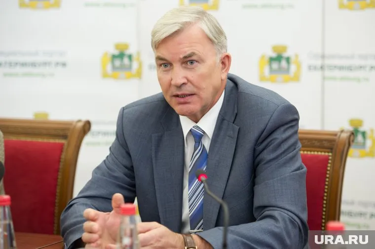 Михаилу Матвееву будет непросто стать кандидатом в депутаты