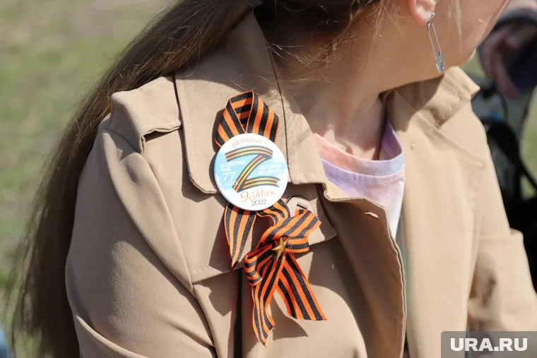  В 2022 году начал действовать закон, по которому георгиевская ленточка приравнена к символам воинской славы России.