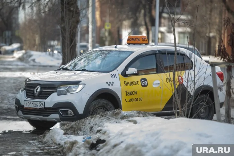 На своей машине можно выйти на линию даже без брендирования