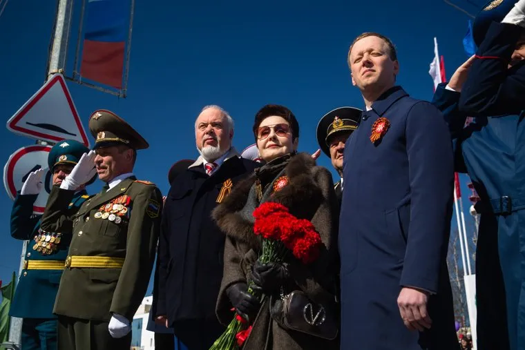 Бессмертный полк и парад Победы. Сургут