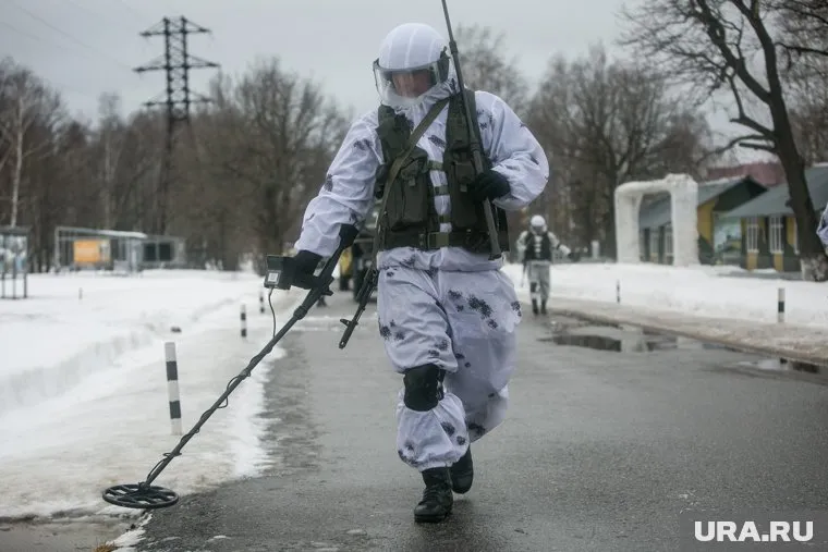 В Хабаровске эвакуировали 70 школ