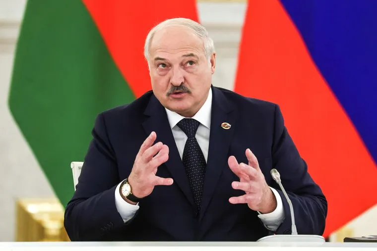 Владимир Путин и Александр Лукашенко на заседании высшего Госсовета союзного государства России и Белоруссии. Москва