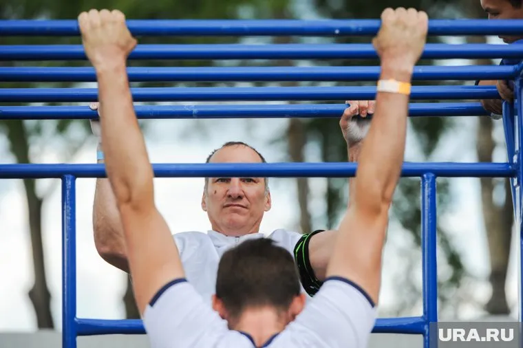 Мужчина планирует сделать более 306 выходов силой (архивное фото)