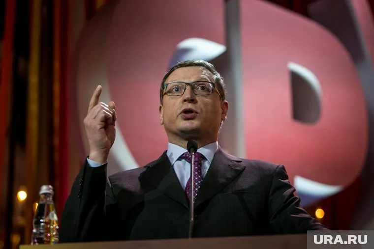 Лидер свердловской СР Александр Бурков требует остановить незаконный демонтаж агитации