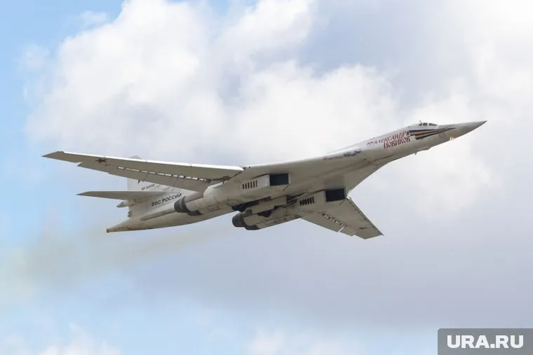 Ту-160 — самый крупный бомбардировщик в мире
