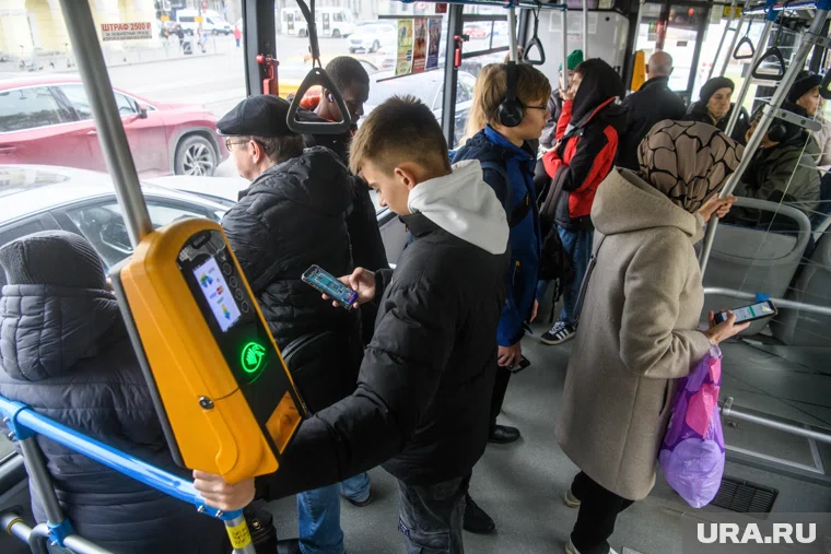 Дешевле всего в УрФО проезд стоит в Ханты-Мансийске