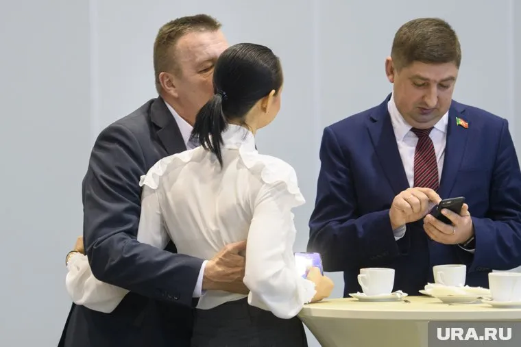 Женщины чаще всего становятся жертвами сексуальных домогательств в России