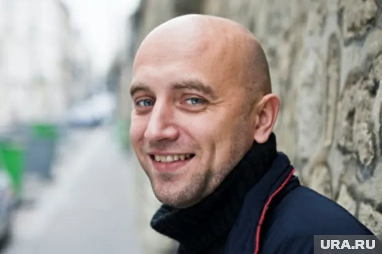 Писатель считает, что в ходе голосования народ выберет воссоединение с Россией