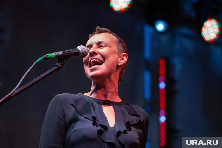 Юлия Чичерина станет хэдлайнером вечера и выступит на параде утром