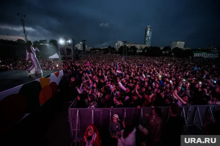 Екатеринбуржцам придется взять с собой зонтики на гуляния