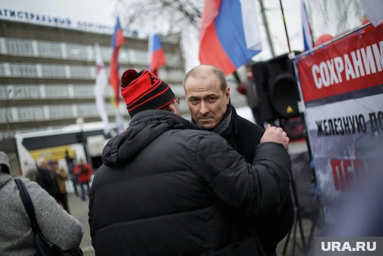 Константин Окунев принимал участие в акциях в поддержку Навального