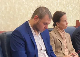 Губернатор ХМАО уволил главного кадровика кабмина, назначенного его предшественницей