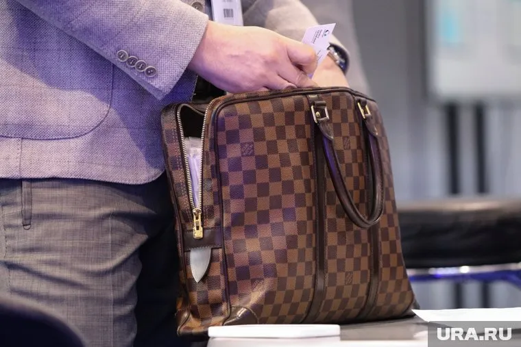 СМИ: замминистра транспорта Пермского края Александр Клебанов увольняется после конфликта с руководством