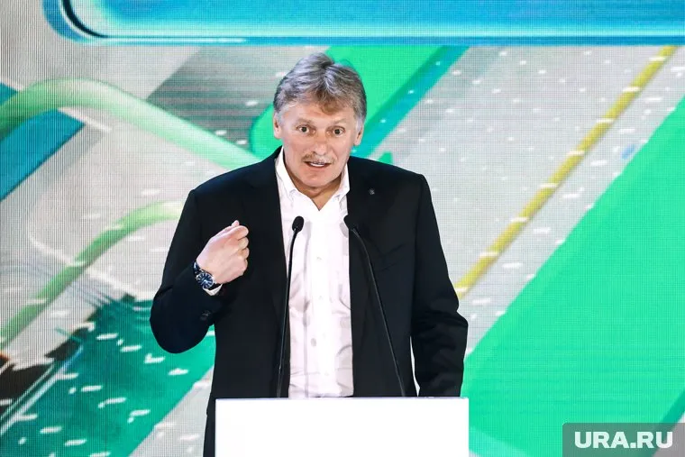 Песков заявил, что ответственность за слова Зеленского несут Британия и США