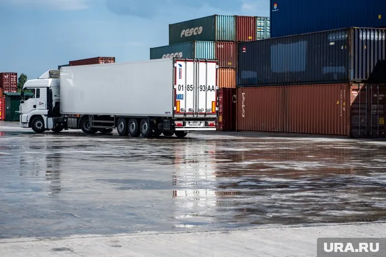 Из-за протеста польских перевозчиков заблокированы поставки грузов на Украину