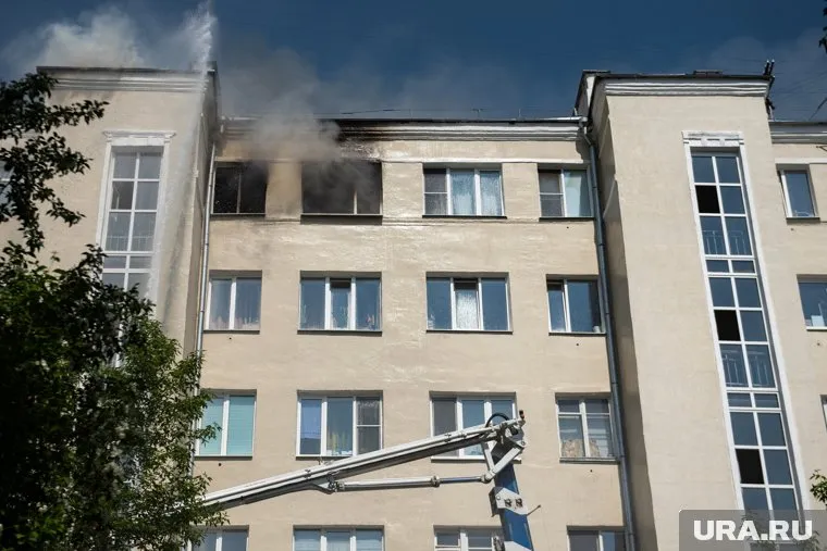 Пожар вспыхнул на последнем этаже дома на Союзной (архивное фото)