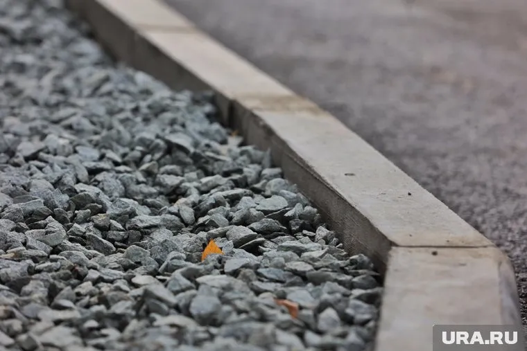 Мэрию Катайска обязали сделать тротуары на улицах