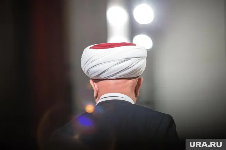 В священный месяц мусульмане будут молиться дома