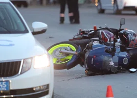 В Кургане бизнесмен заплатит 600 тысяч за ДТП, совершенное его сыном на питбайке