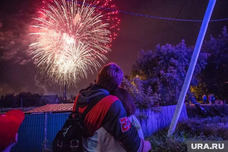 Фейерверк в Тюмени точно будет, остальные мероприятия под вопросом (архивное фото)