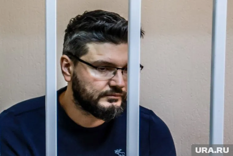 Пасынок Намина (на фото) обвиняется в двойном убийстве