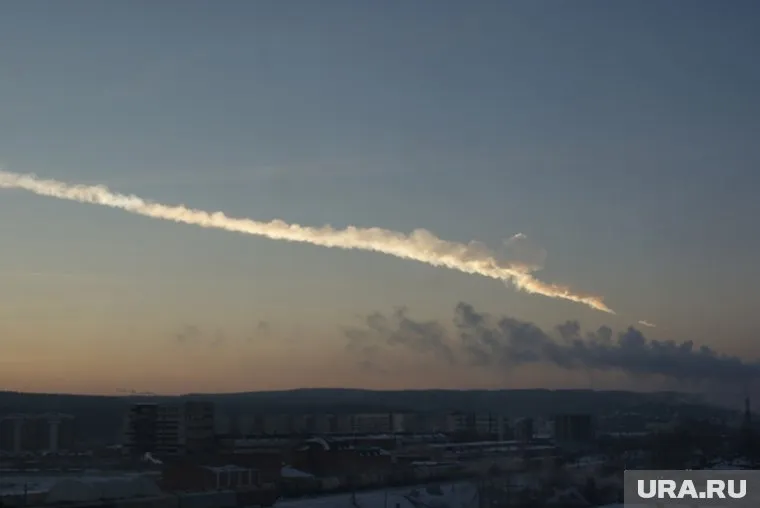 Падение метеорита в Челябинске чудом не привело к жертвам