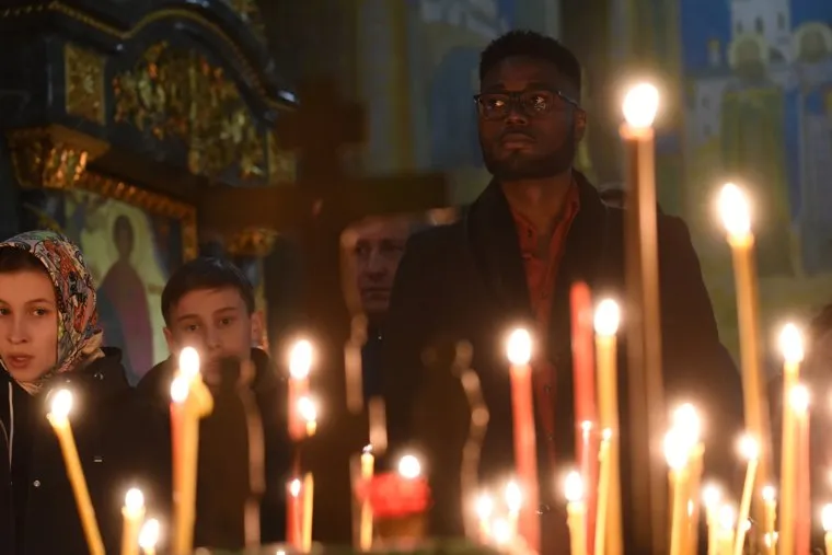 Ночное пасхальное богослужение. Екатеринбург 