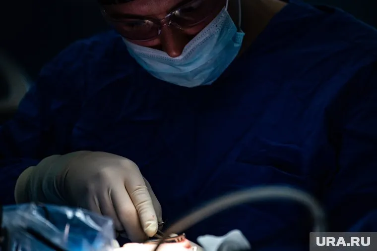 Операция длилась три часа и завершилась успешно (архивное фото)